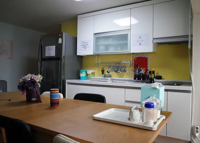Hostel Yakorea Gangnam *