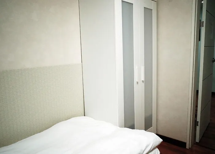 Yakorea Gangnam Hostel