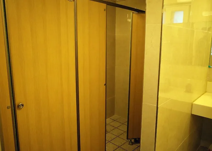 Yakorea Gangnam Hostel *